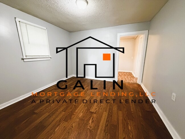 Building Photo - 237 Millen St