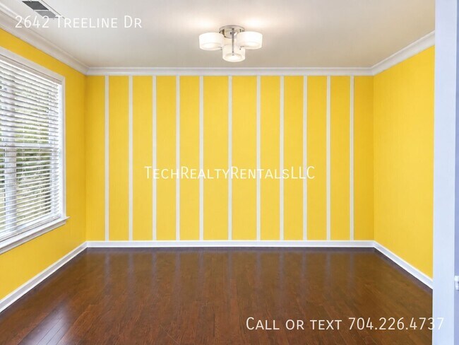 Building Photo - 2642 Treeline Dr