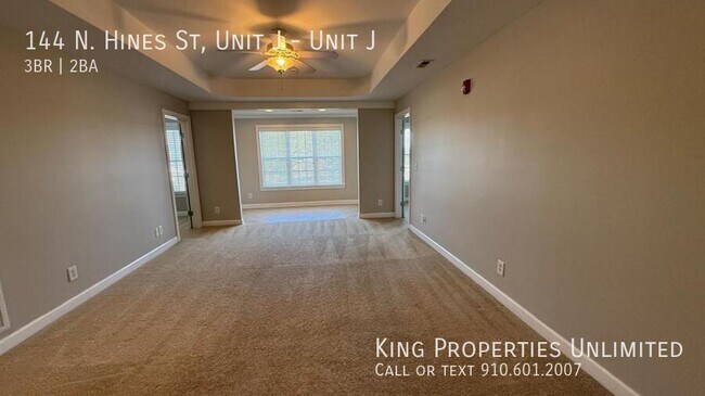 Building Photo - 144 N Hines St