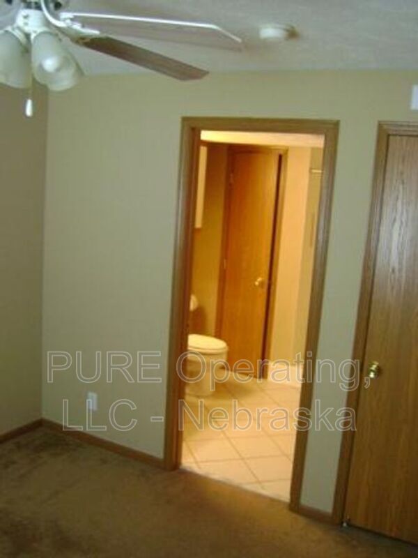 Building Photo - 7009 S 177th St