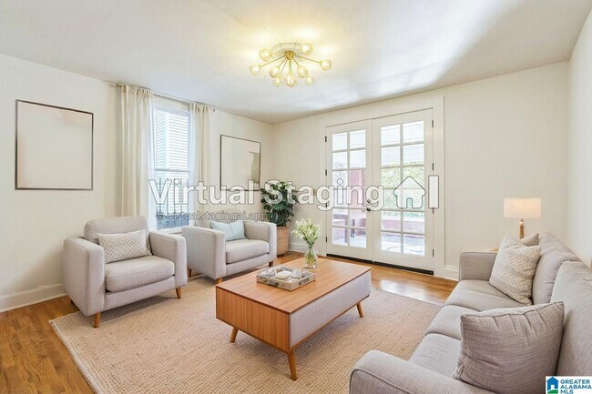 Building Photo - 1500 14th Ave S