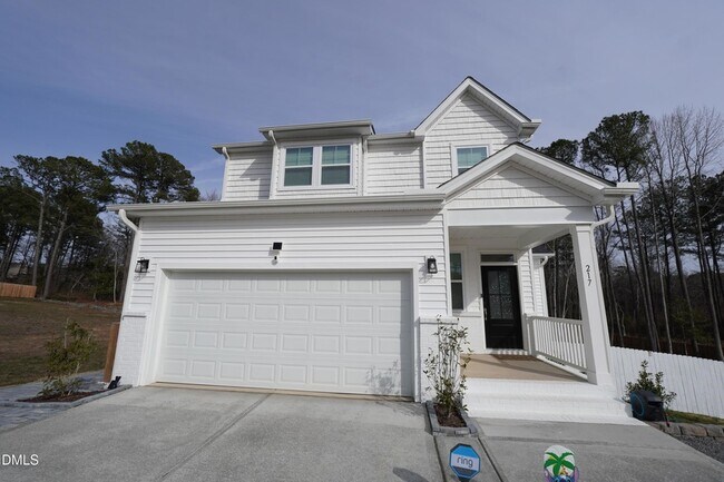 Building Photo - 217 Beacon Hl Rd