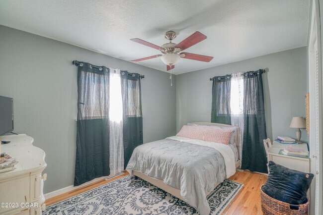 Building Photo - 2415 New Hampshire Ave