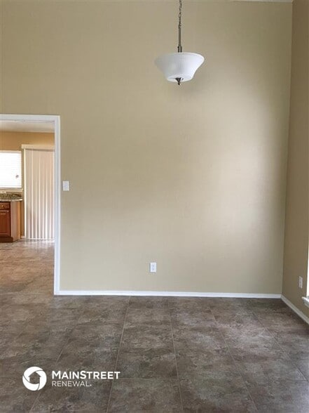 Building Photo - 508 Nora Ln