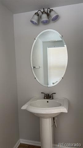 Building Photo - 19480 E Idaho Ave