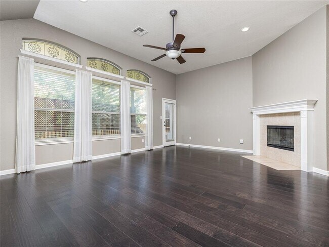 Building Photo - 15620 Echo Hills Dr