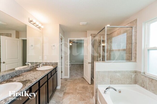 Building Photo - 6706 Devesta Lp