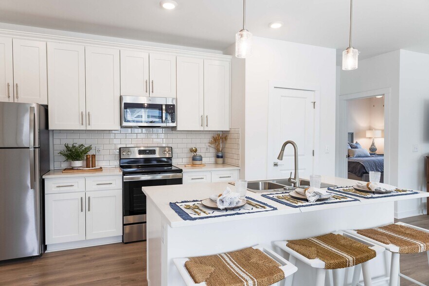 Kitchen - River Rock at Shingletree