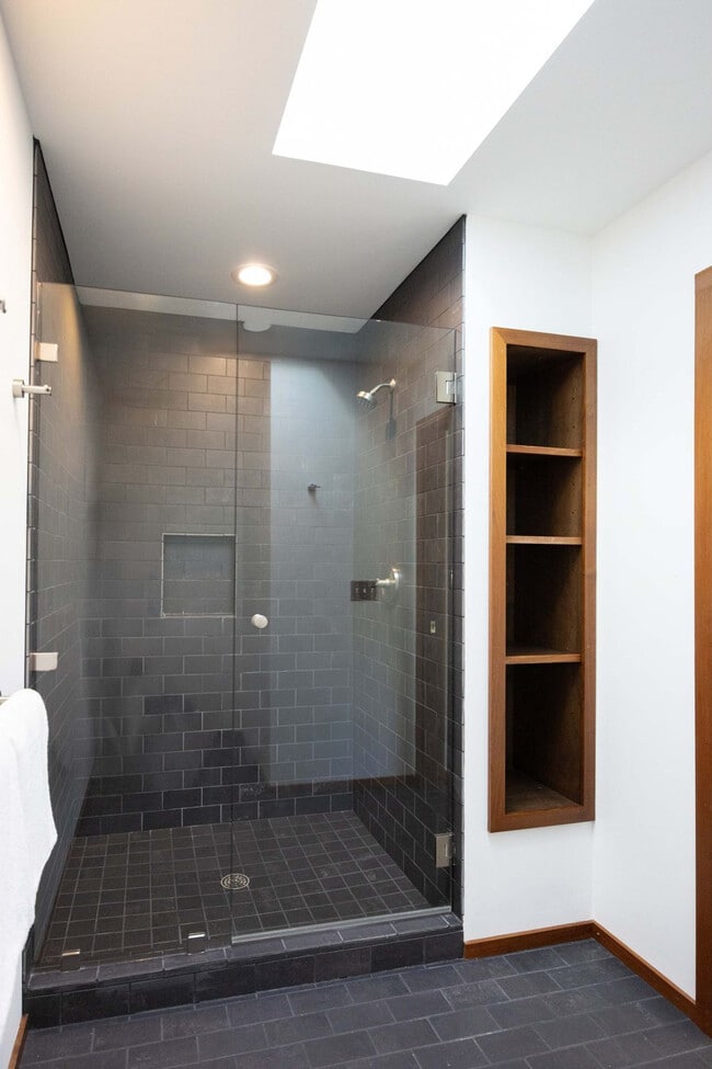 Building Photo - 11988 Cabana Shores Dr