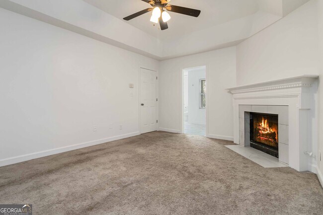 Building Photo - 2308 Defoors Ferry Rd NW