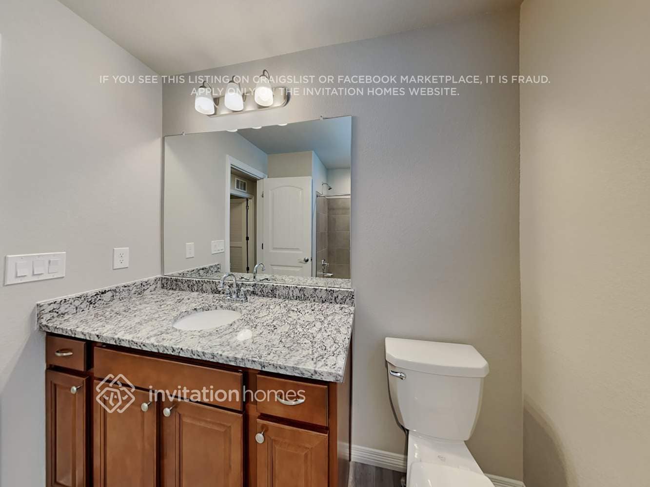 Building Photo - 6562 Tillamook Dr