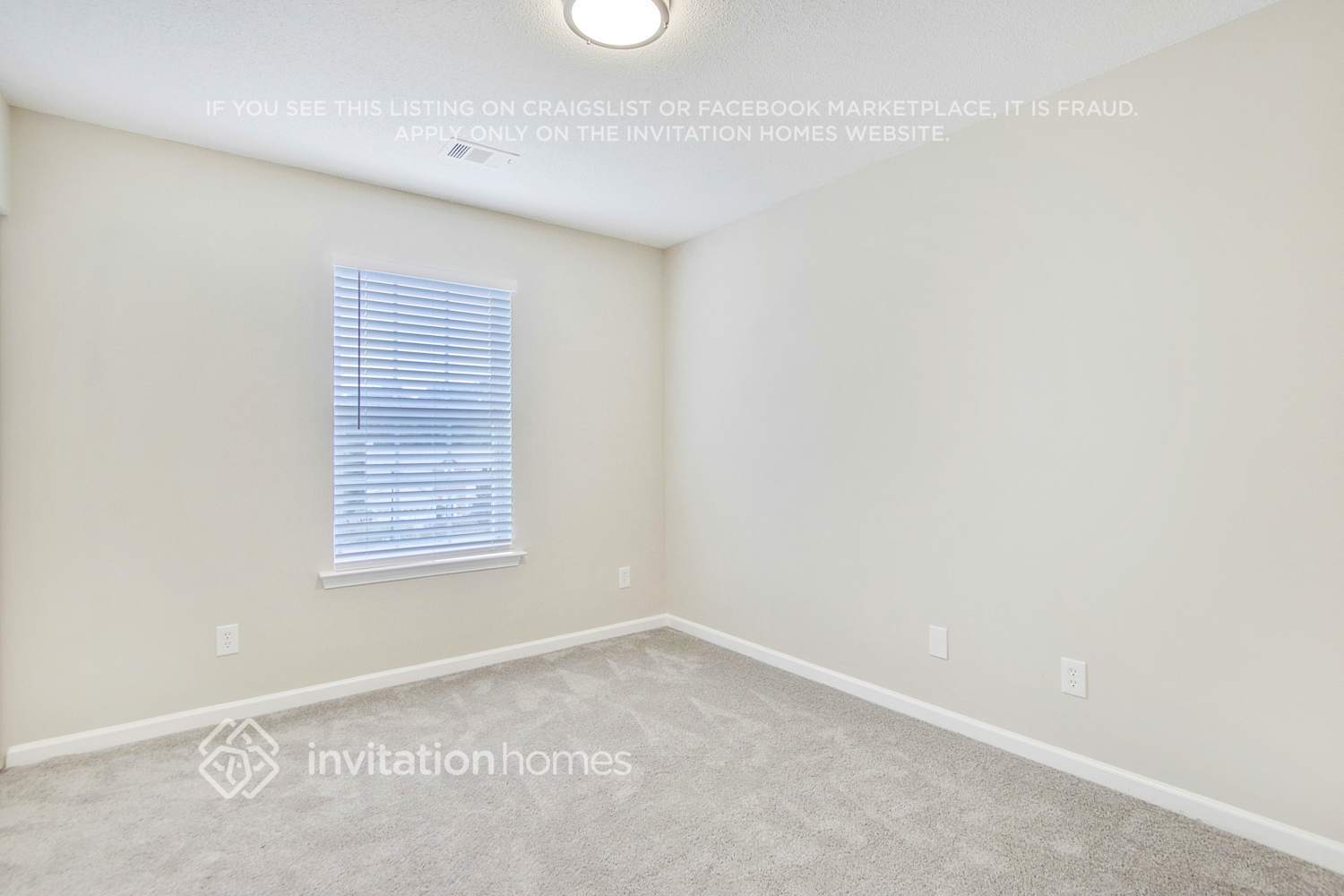 Building Photo - 161 Parkview Ln