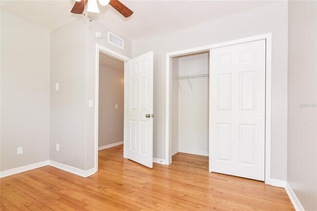 Building Photo - 1354 Whitacre Dr