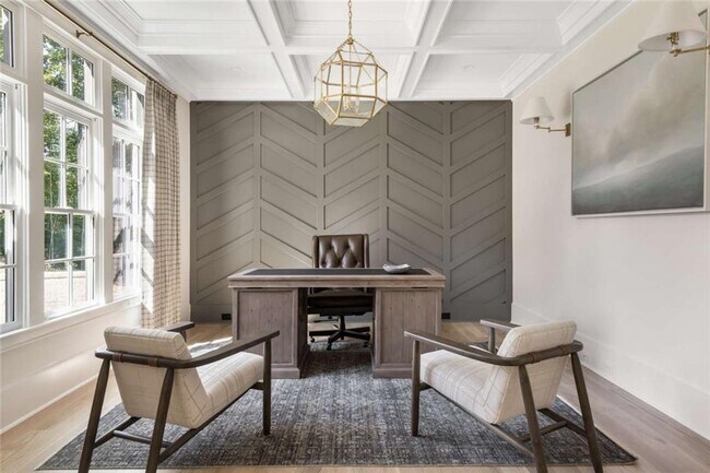 Building Photo - 402 Timberview Trail