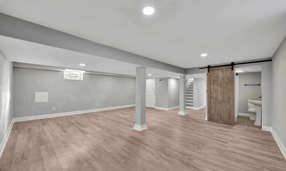 Building Photo - 1381 Old Oxford Rd