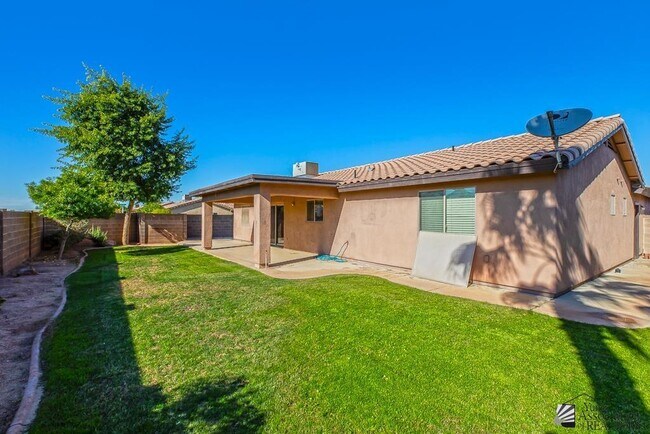 Building Photo - 11845 E 27th Pl