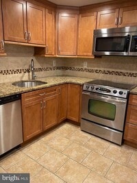 Building Photo - 3148 Hartwick Ln