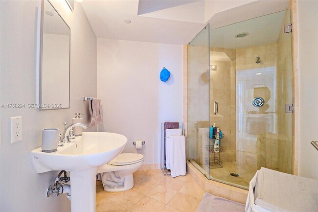 Building Photo - 6365 Collins Ave