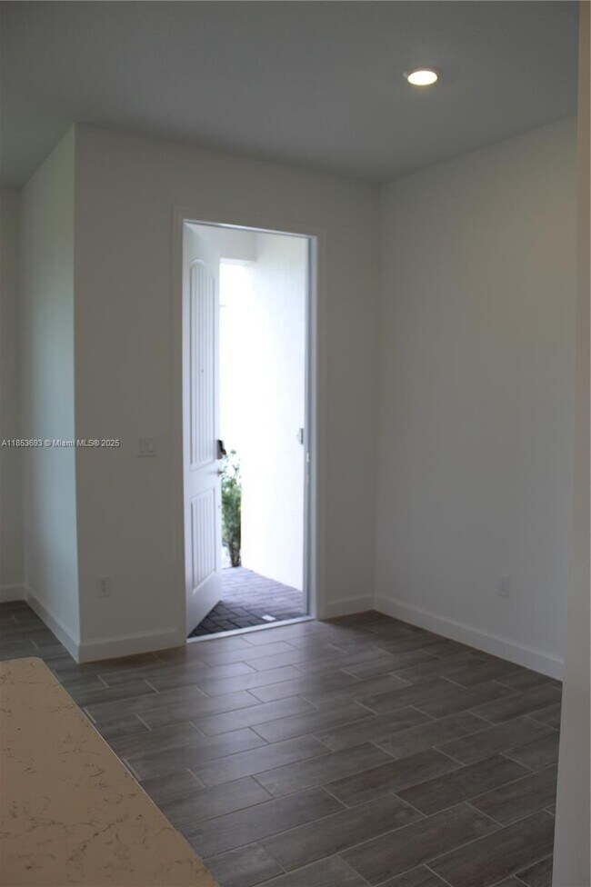 Building Photo - 1379 Tangled Orchard Tr