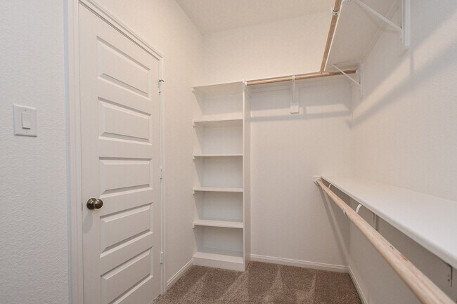 Building Photo - 7711 Pale Petunia Trl