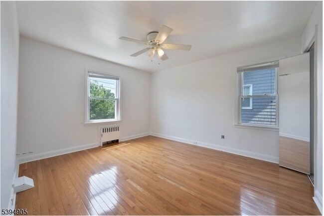 Building Photo - 85 Barrows Ave