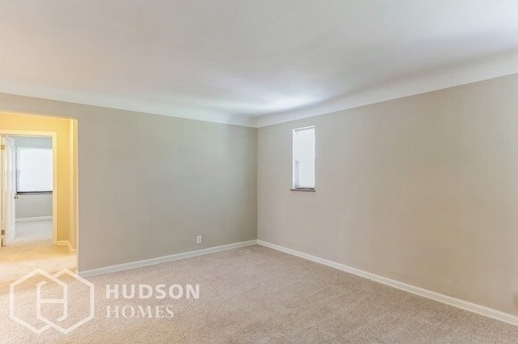 Building Photo - AVAILABLE NOW! - 4509 Barbara Place Unit 2...