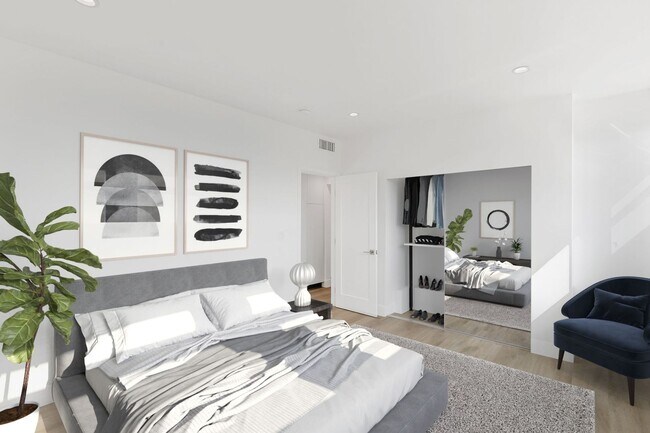 Interior Photo - 8355 Blackburn Ave