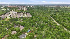 Building Photo - 111 Oaktree Ln