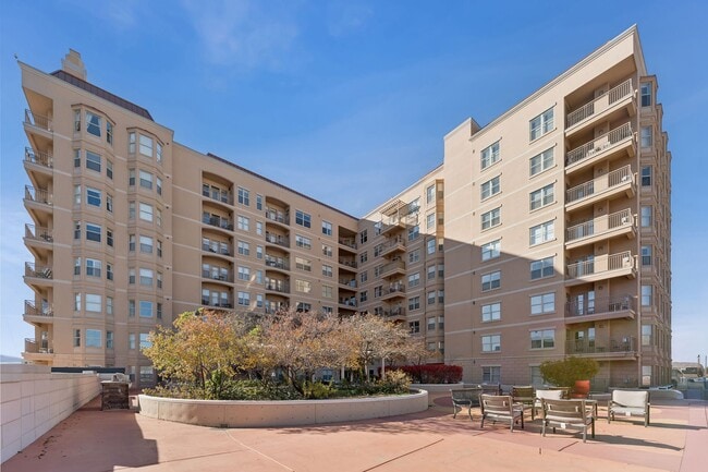 Building Photo - 5 S 500 W