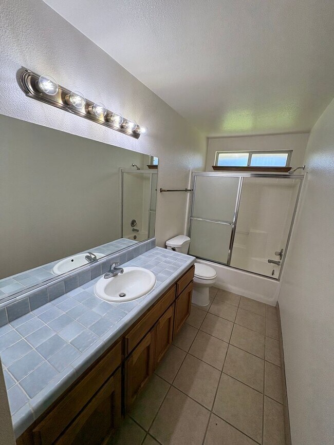 Building Photo - Corner lot home near Schroth Park Availabl...