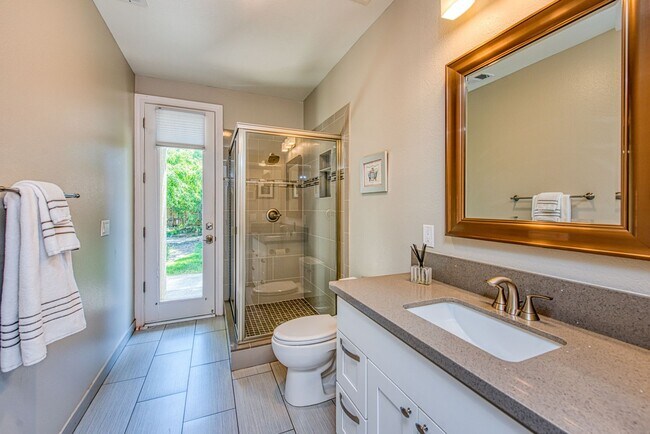 Building Photo - Custom home in beautiful St Andrews Green gated community