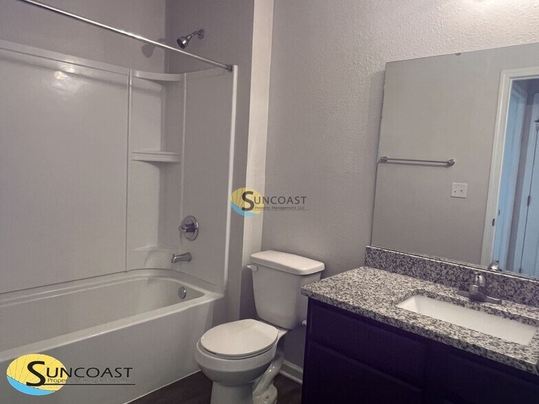 Building Photo - 8777 Kaye Ln