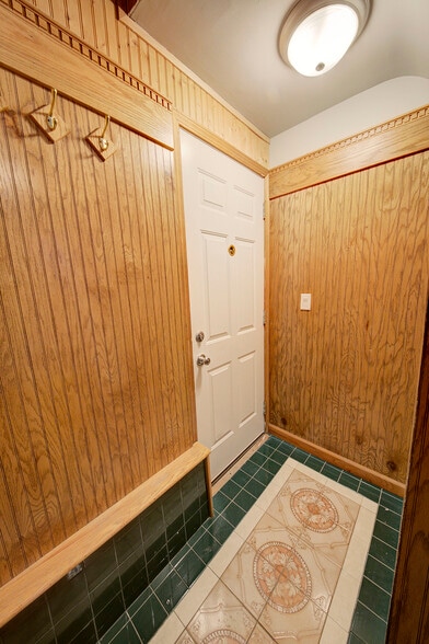 Building Photo - 5808 Gilman St