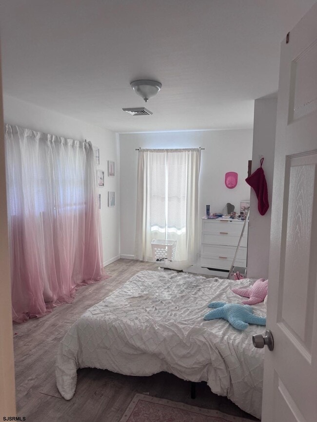 Building Photo - 12 Colwick Dr