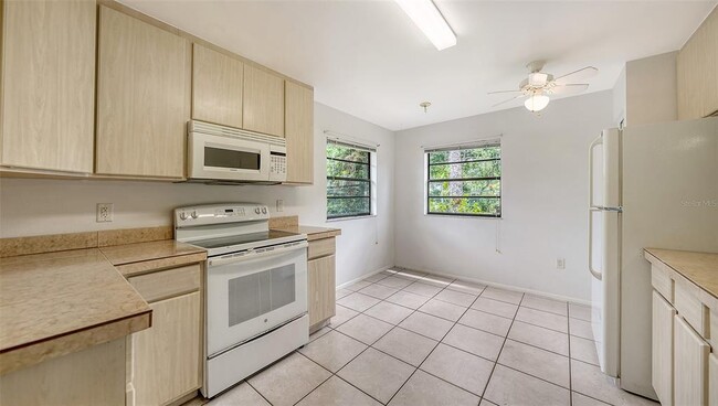 Building Photo - 5010 Barrington Cir