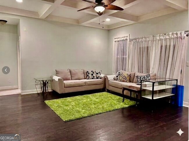 Building Photo - 303 Evesham Ave