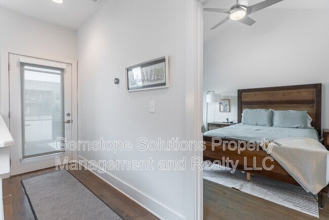 Building Photo - 815 Melpark Ct