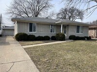 Building Photo - Fraser - 3 Bedroom Ranch with basement and garage.  Immediate Occupancy!