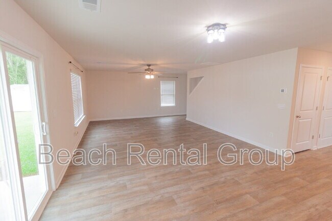 Building Photo - 380 Harvest Rdg Wy