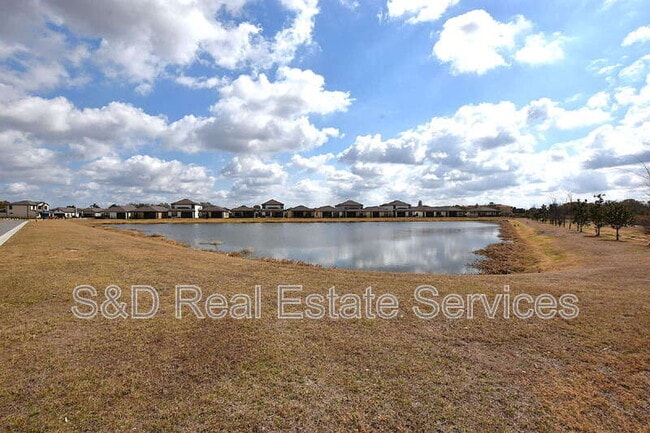 Building Photo - 3183 Cup Dr