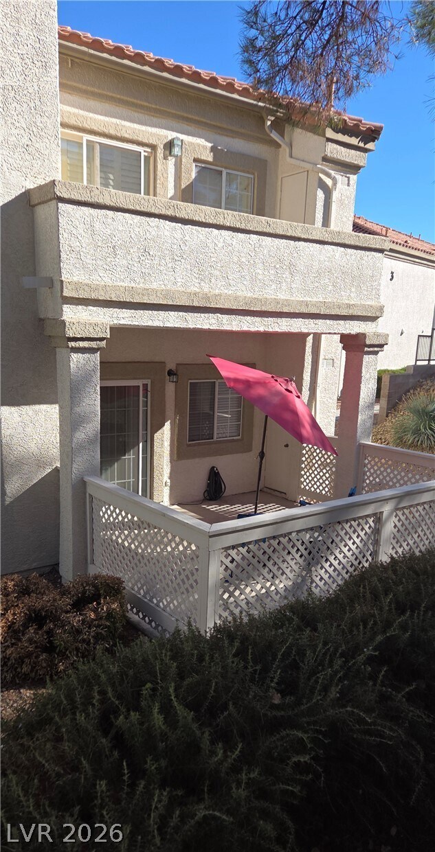 Building Photo - 346 Seine Way