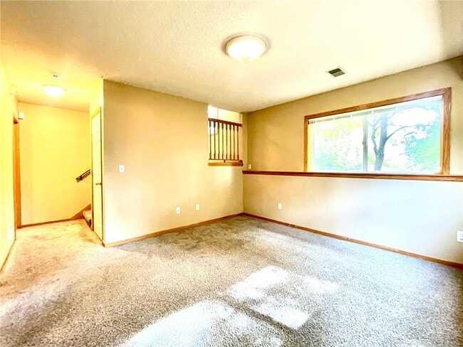 Building Photo - 7414 Bolton Way
