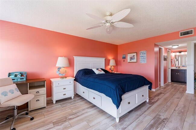 Building Photo - 1343 Perico Point Cir