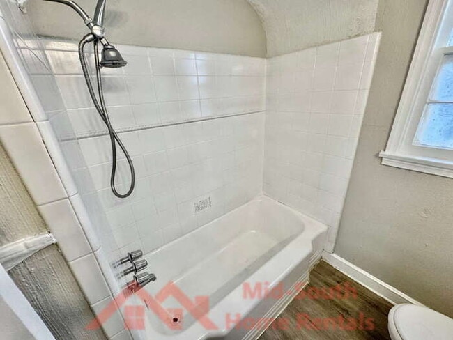 Building Photo - 3472 Hadley Rd