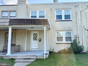 Building Photo - 1107 Cinnaminson Ave