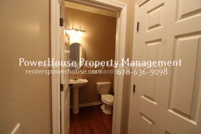 Building Photo - 4830 Hastings Terrace