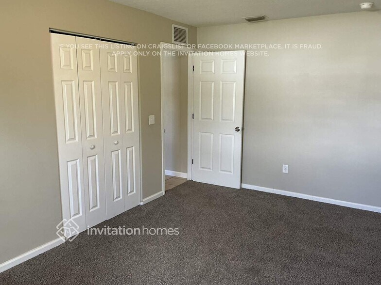 Building Photo - 3253 Gilbert St