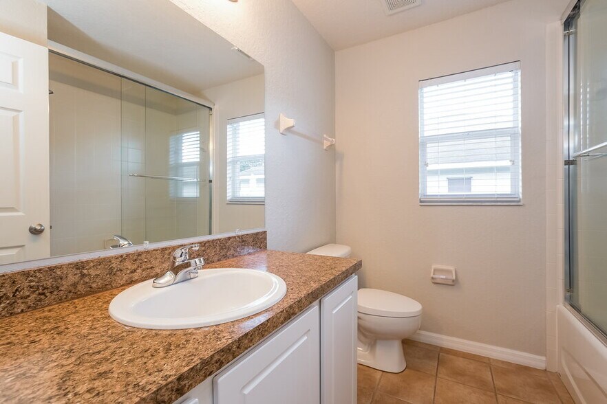 Building Photo - 2607 Pine Valley Dr