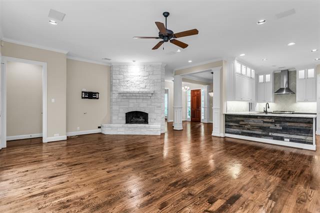 Building Photo - 1210 Creekwood Dr