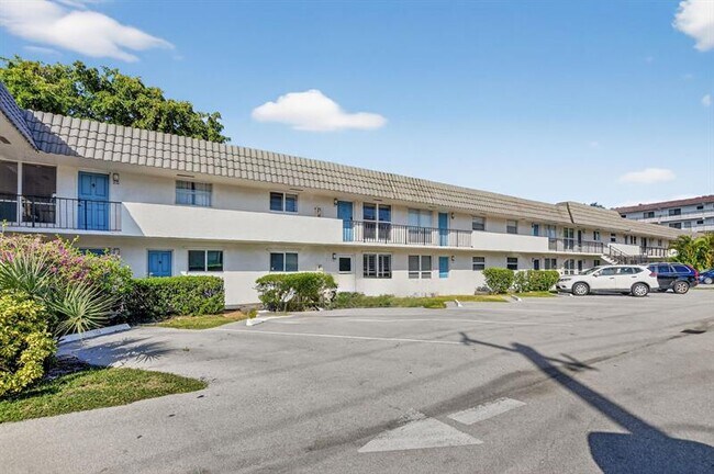 Building Photo - 55 SE 14th St